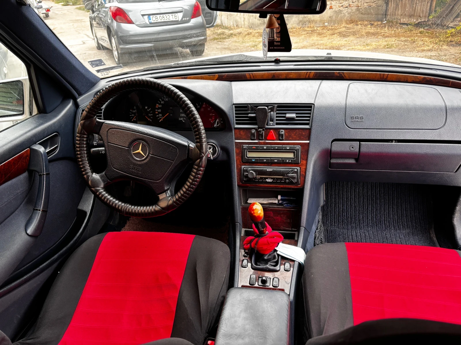 Mercedes-Benz C 180 | Mobile.bg   11