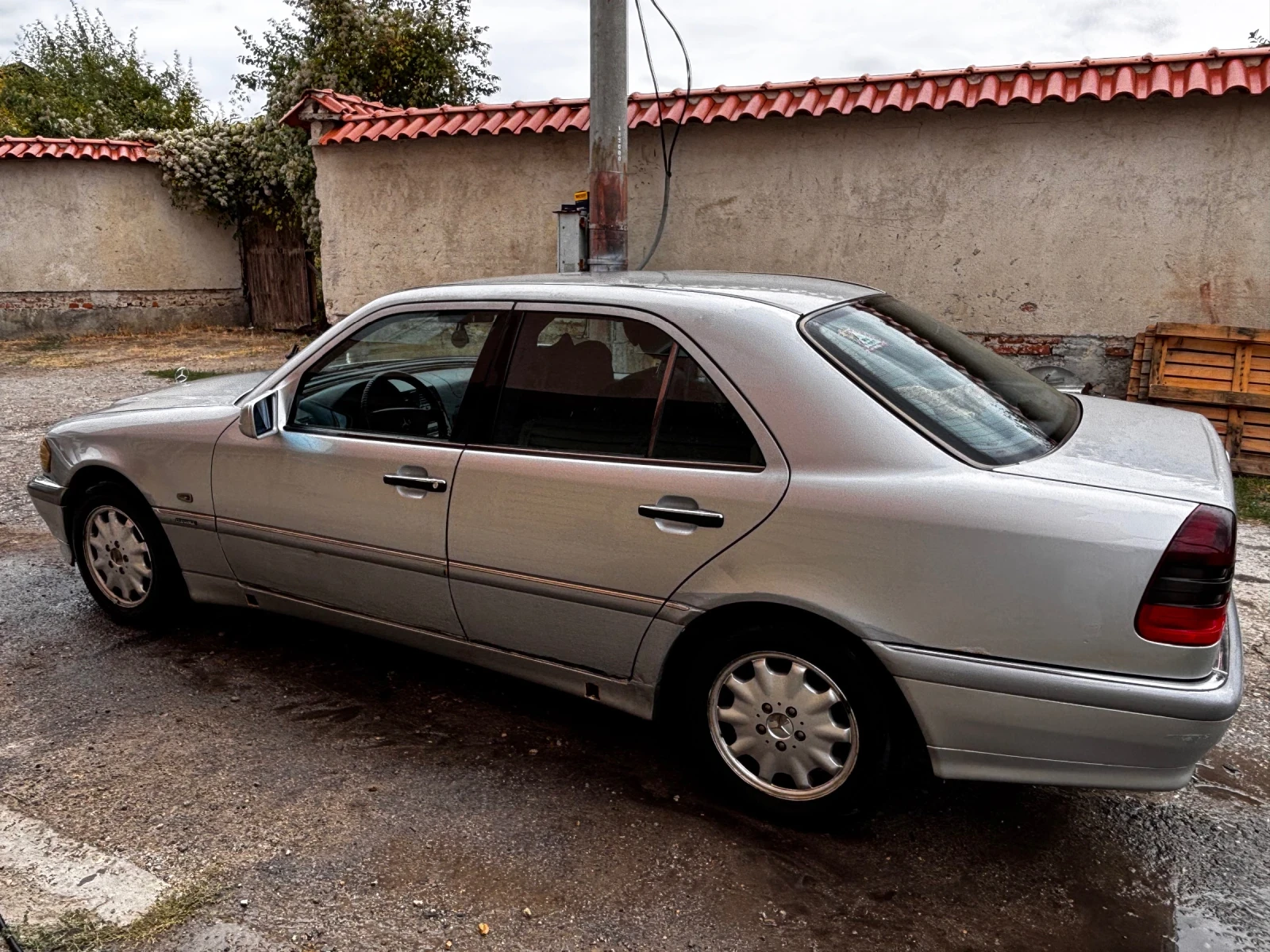 Mercedes-Benz C 180 | Mobile.bg   5