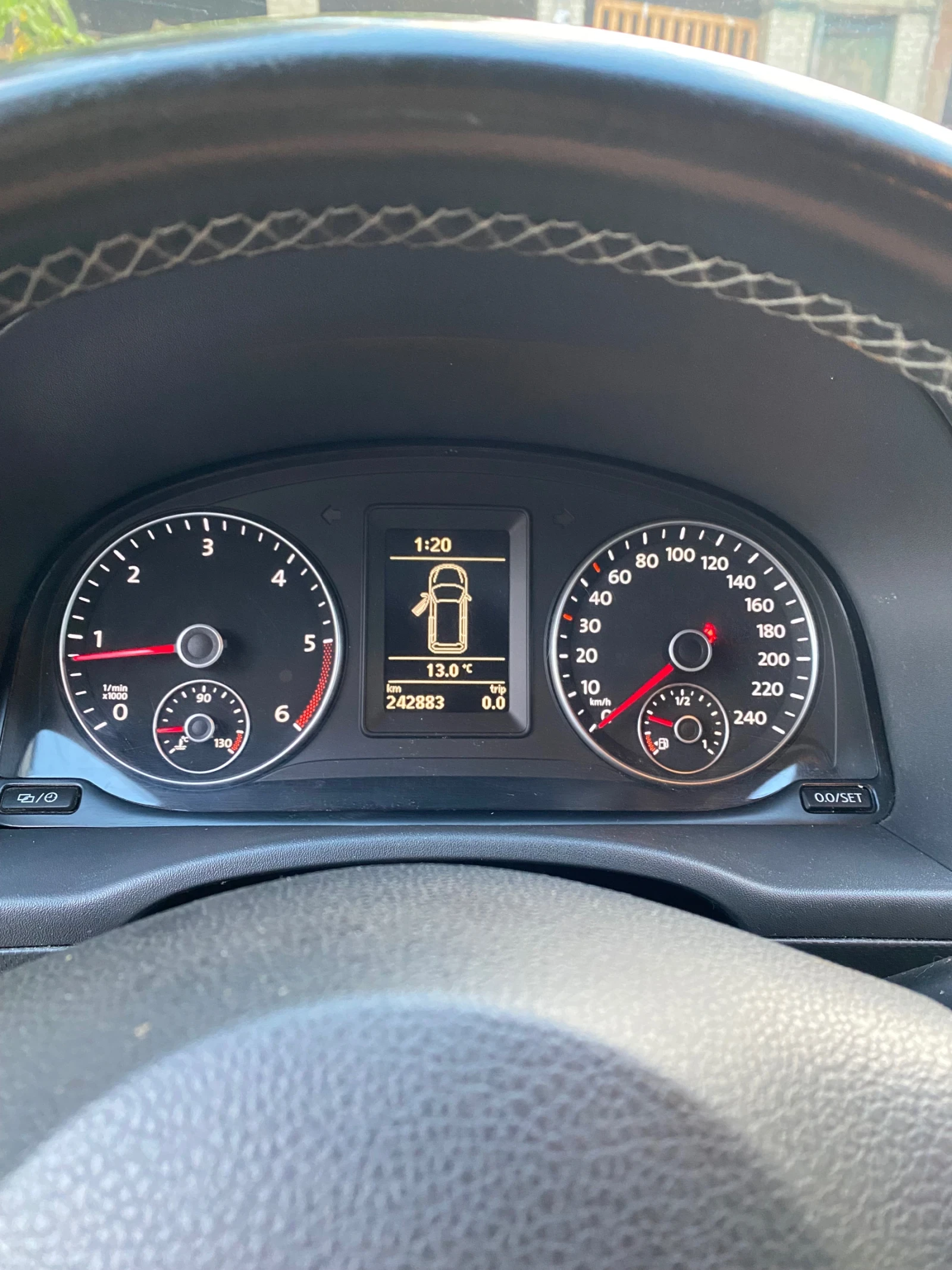 VW Caddy EDITION 30 FULL - изображение 9