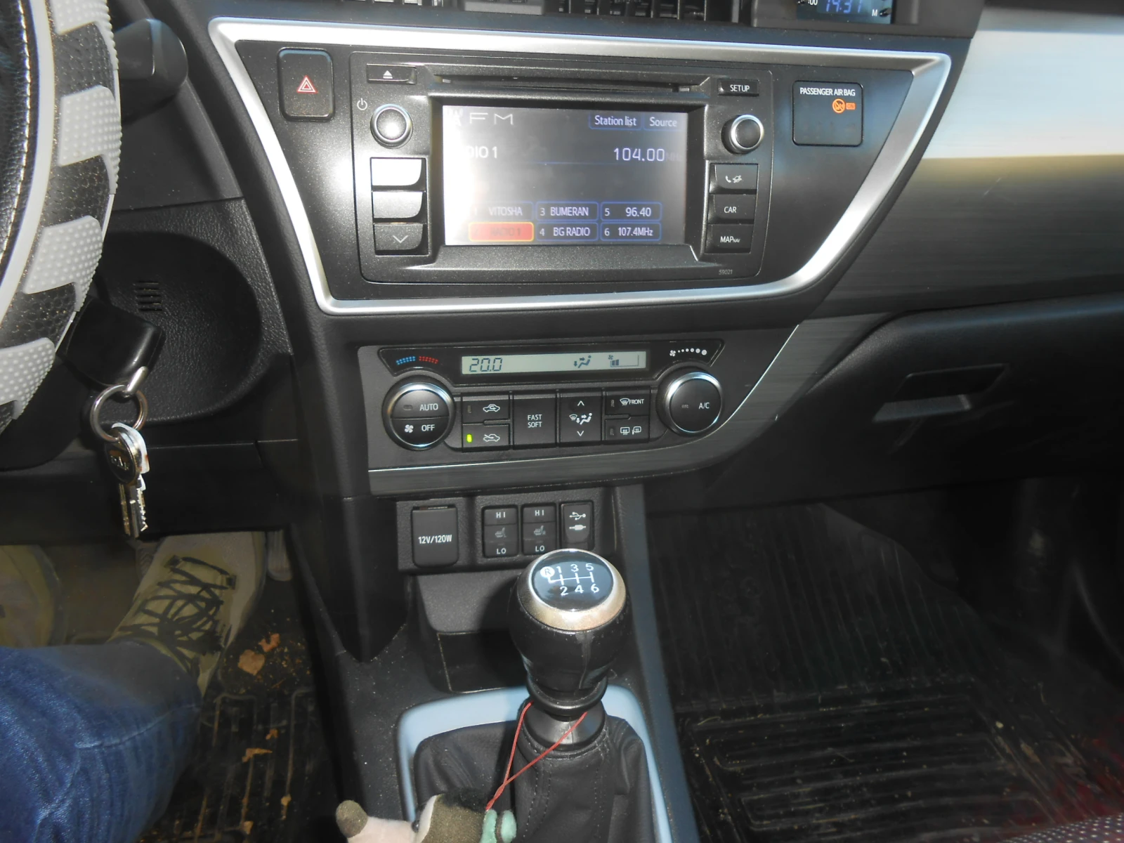 Toyota Auris 1.6 - изображение 10