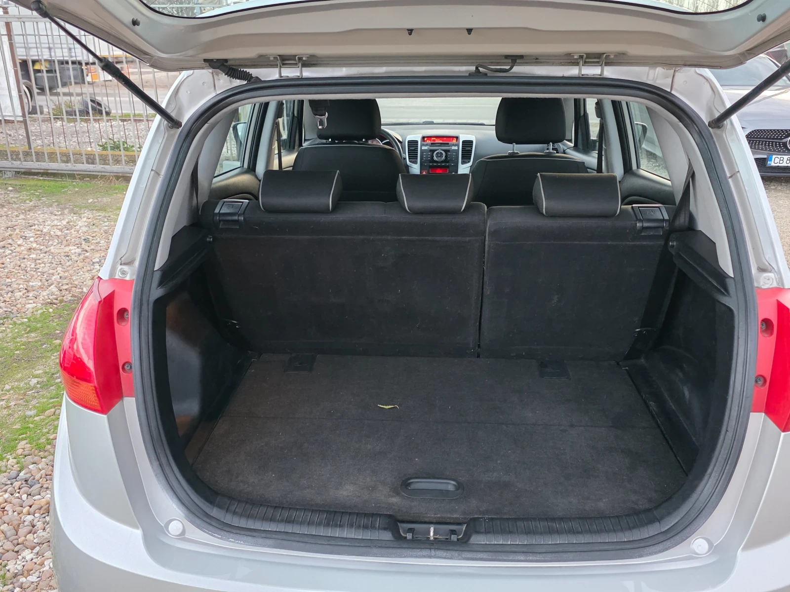 Kia Venga 1.4  90 | Mobile.bg   8