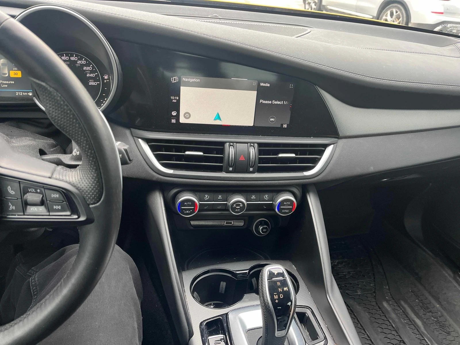 Alfa Romeo Giulia Veloce С РЕГИСТРАЦИЯ & АВТО КРЕДИТ  - изображение 8