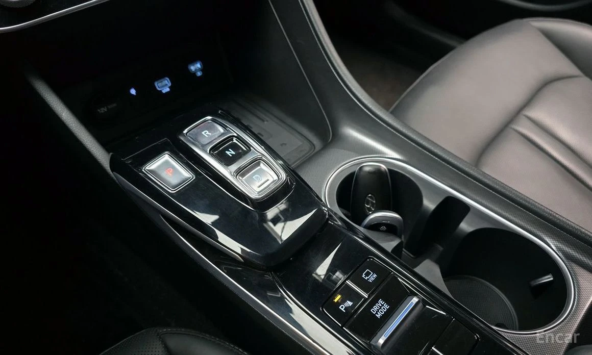 Hyundai Sonata, снимка 9 - Автомобили и джипове - 54041276