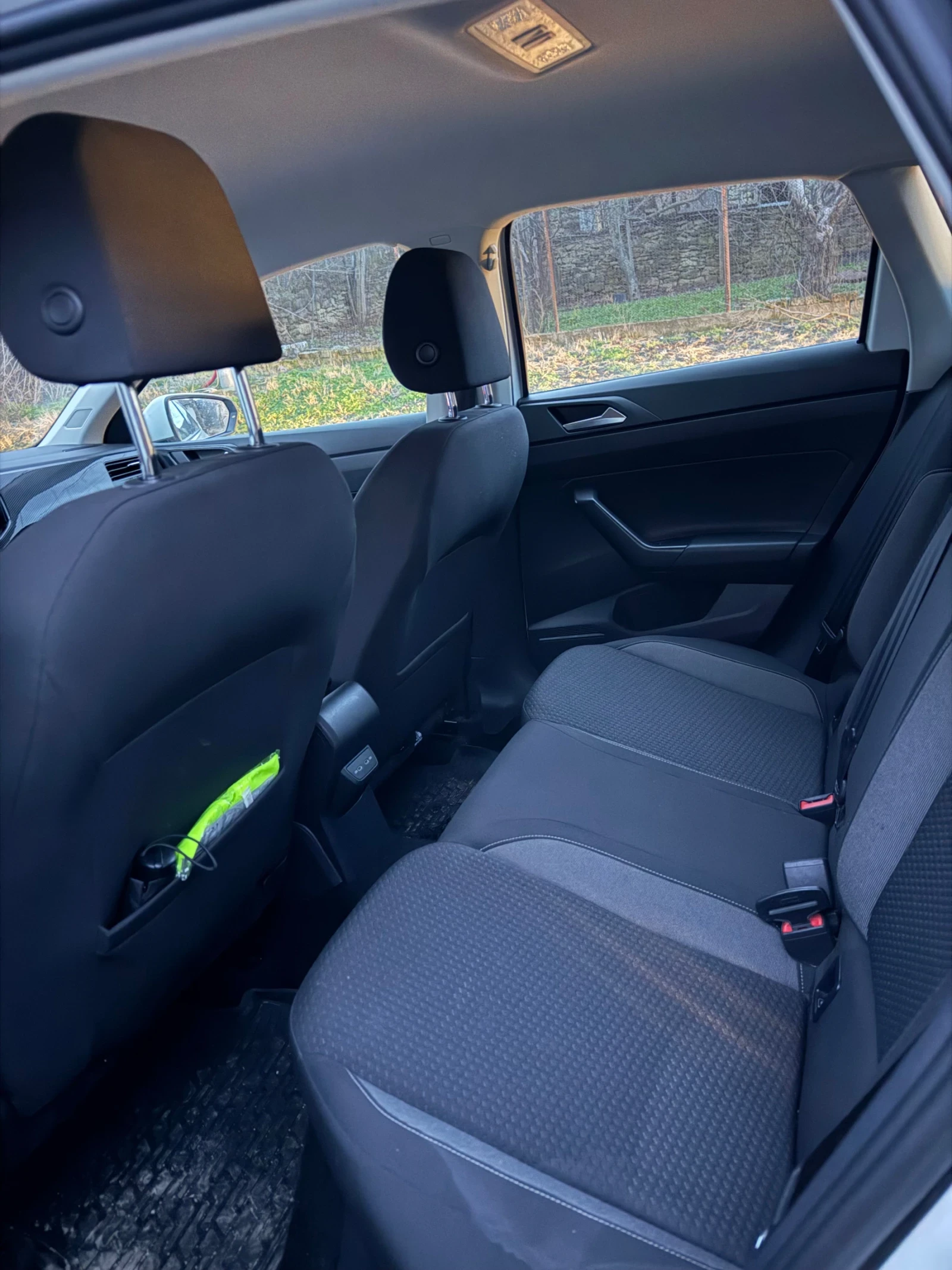 VW Polo 1.0 TFSI, снимка 8 - Автомобили и джипове - 54424996