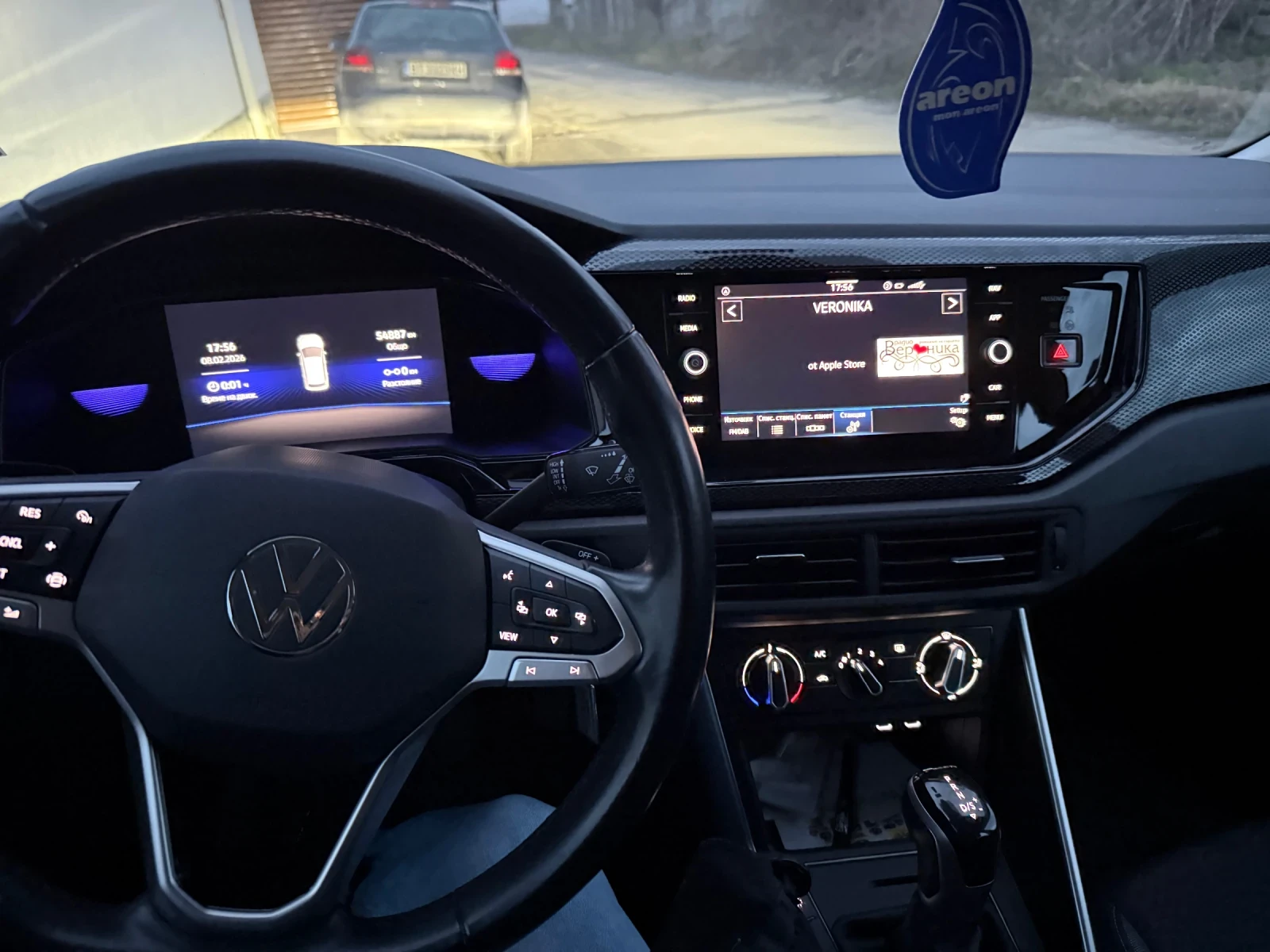 VW Polo 1.0 TFSI, снимка 9 - Автомобили и джипове - 54424996
