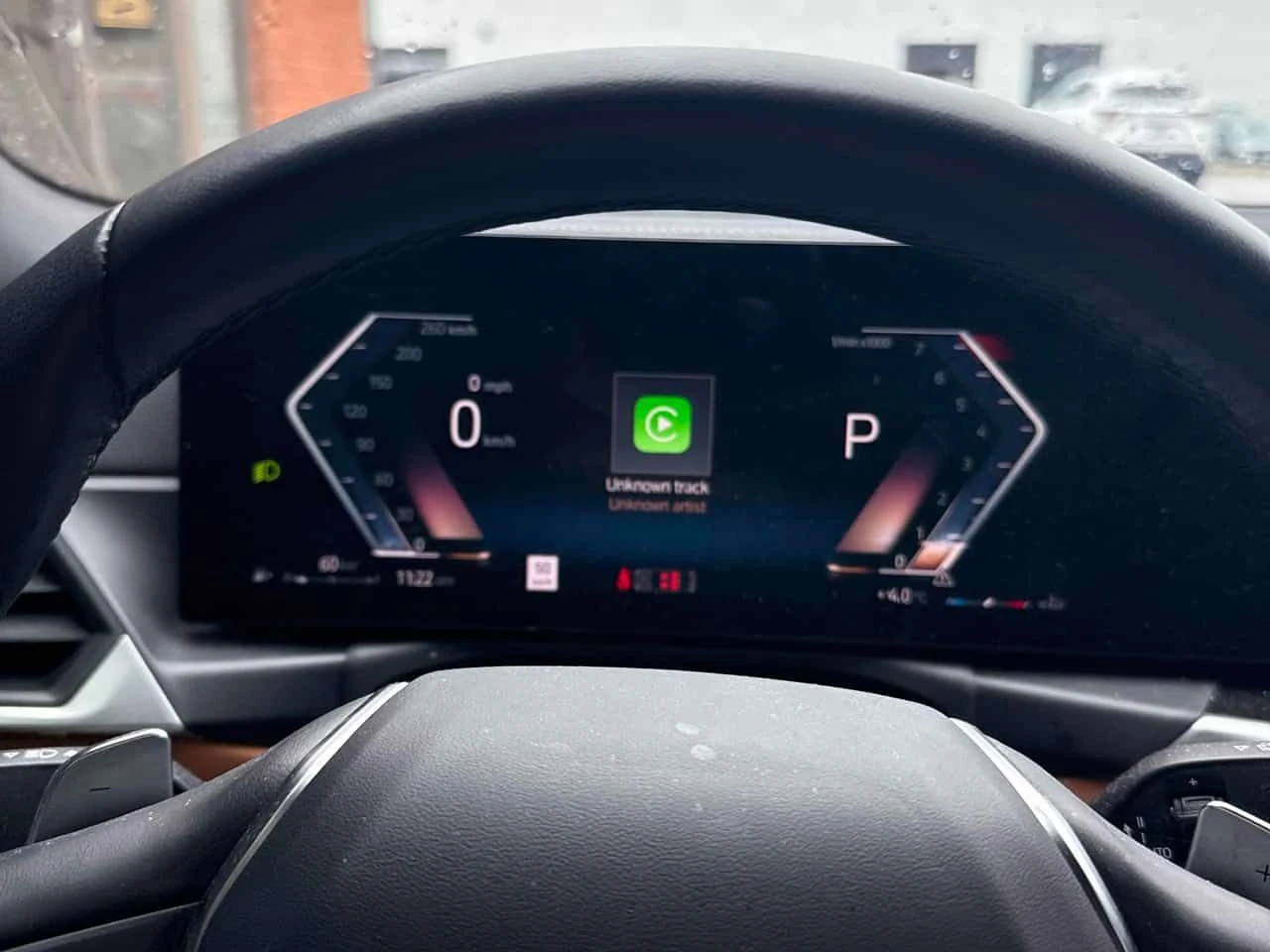 BMW 330 i xDrive/HUD/360 CAM/ШИБИДАХ, снимка 8 - Автомобили и джипове - 54161252