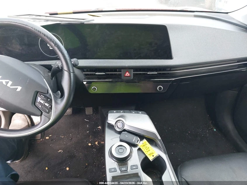 Kia EV6 Wind, снимка 11 - Автомобили и джипове - 54460428