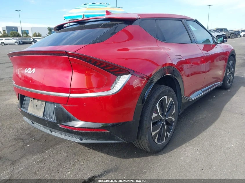 Kia EV6 Wind, снимка 4 - Автомобили и джипове - 54460428