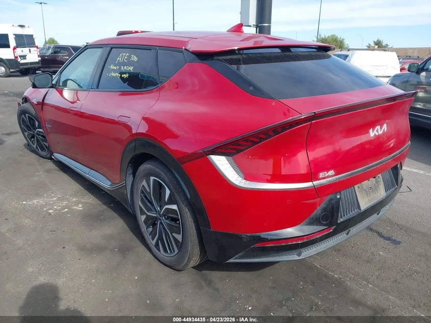 Kia EV6 Wind, снимка 3 - Автомобили и джипове - 54460428