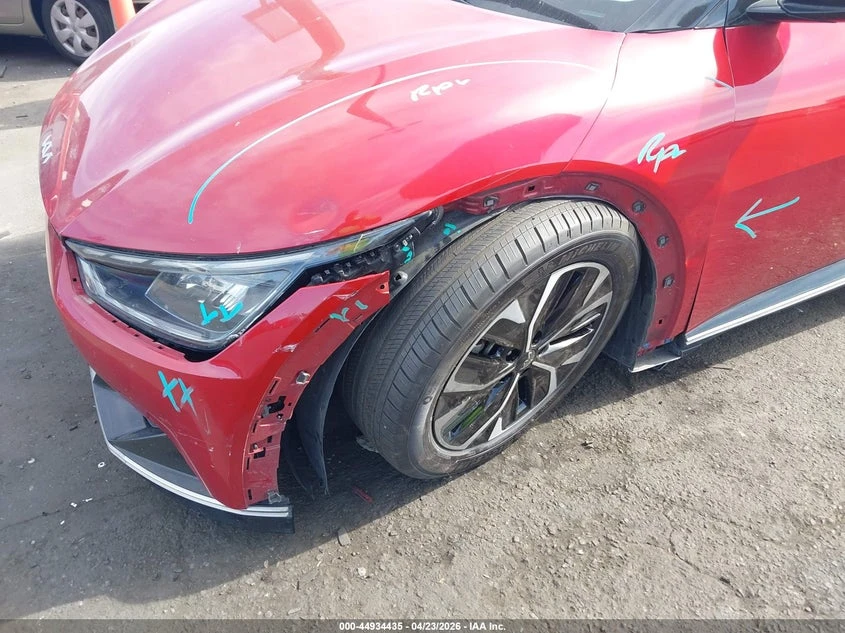 Kia EV6 Wind, снимка 6 - Автомобили и джипове - 54460428