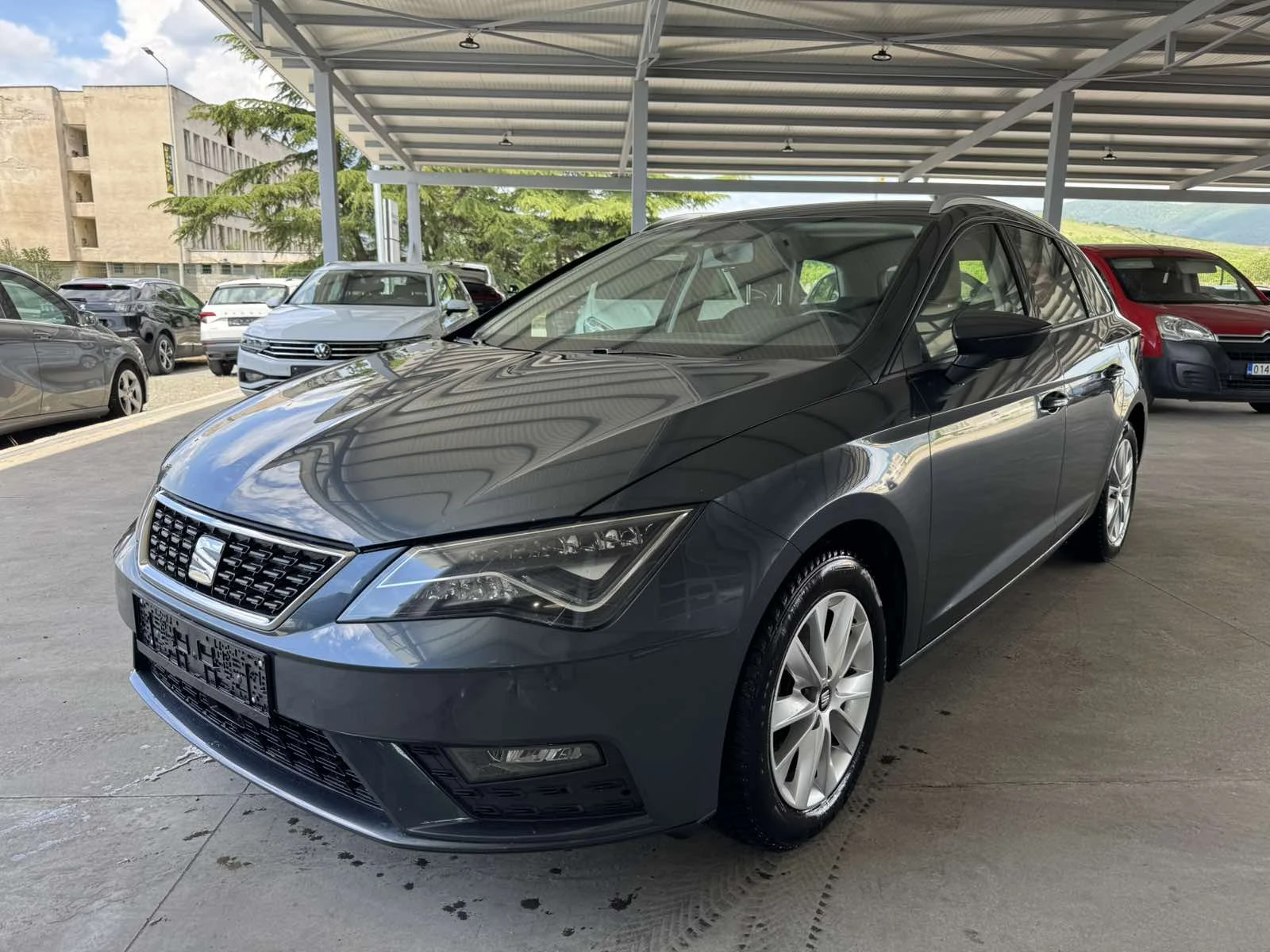 Seat Leon 1.6 TDI* 116ps* 160��.��* ���* ����* DISTRONIC | Mobile.bg � ����������� 1