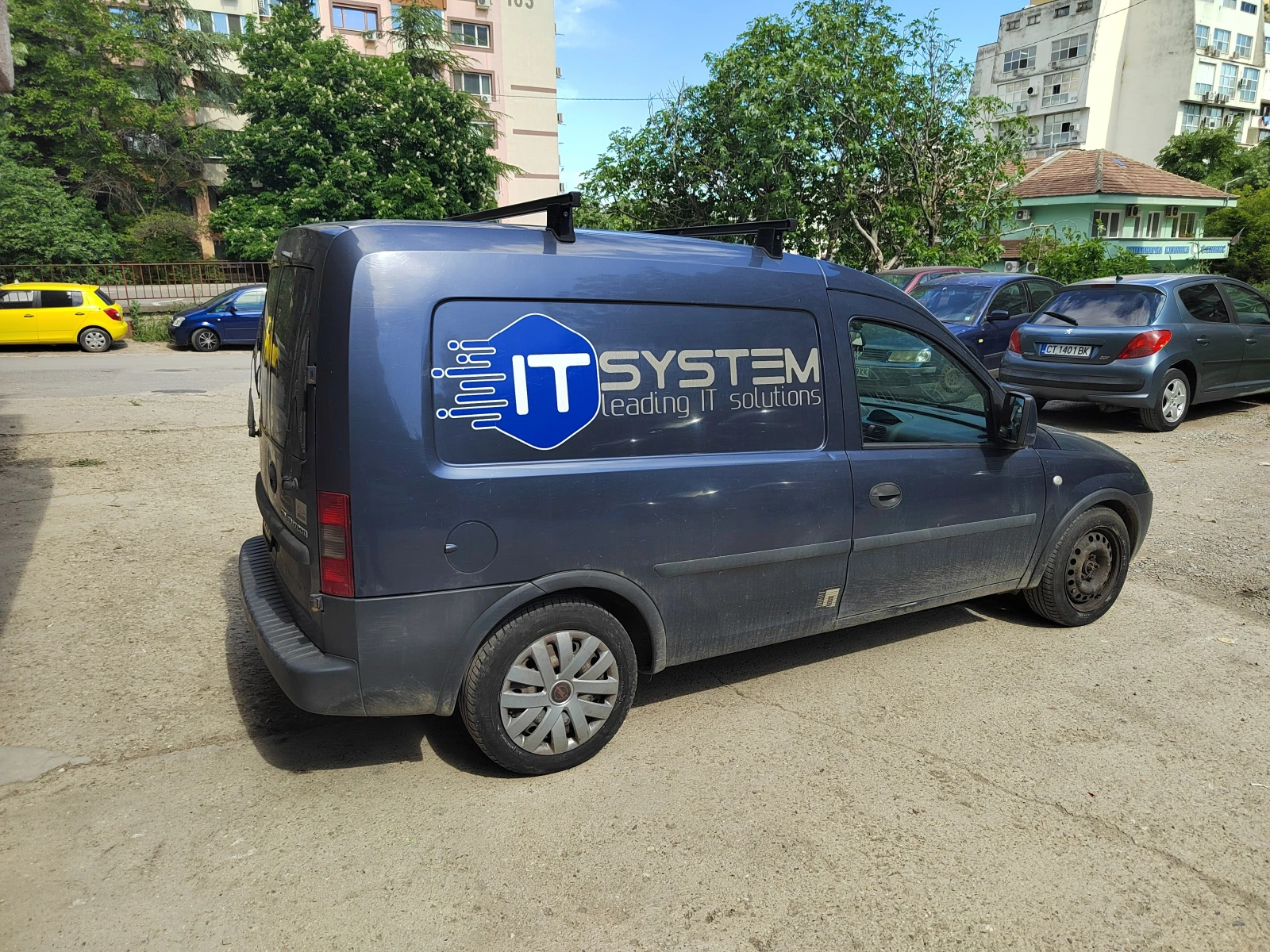 Opel Combo, снимка 5 - Автомобили и джипове - 54640722