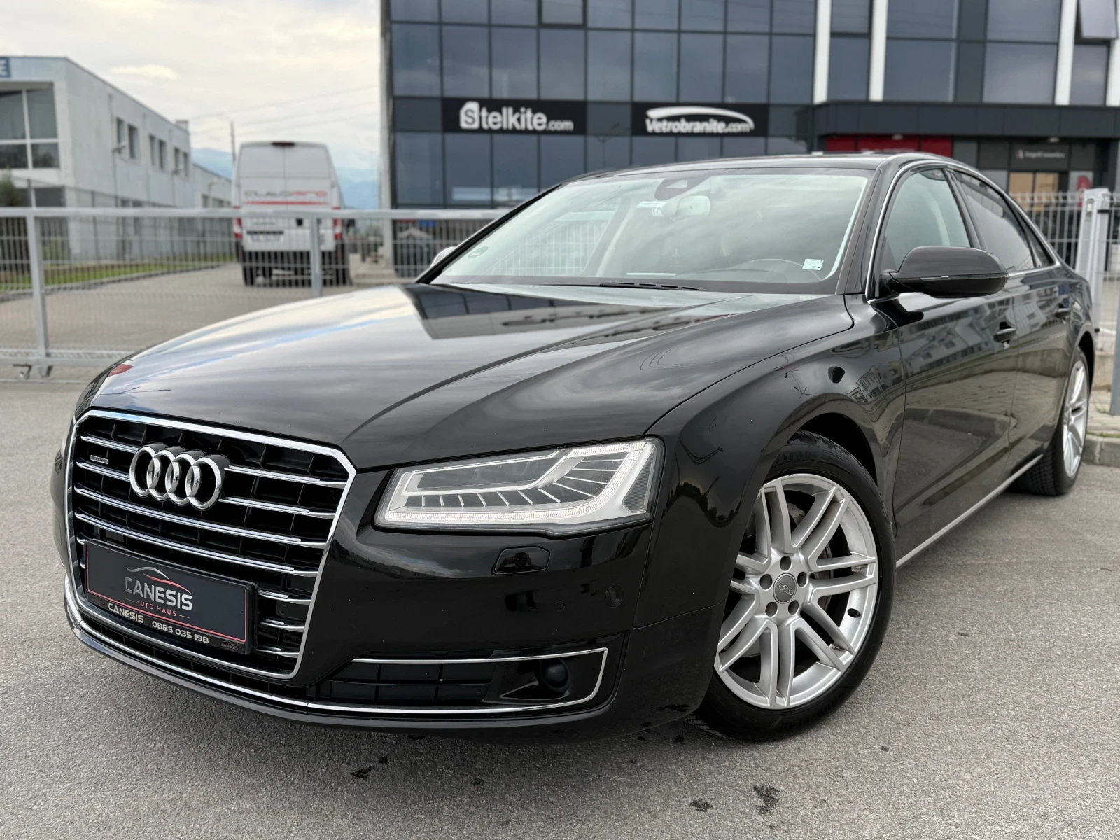 Audi A8 3.0TDI* MATRIX* PODGR* OBDUH* HEAD-UP* NIGHT VISIO