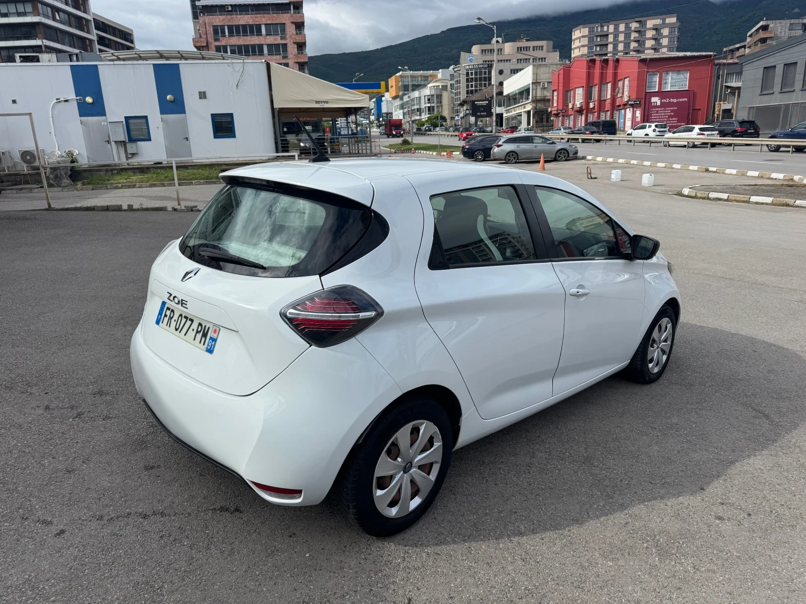 Renault Zoe R110* 52kw* CCS* Собствена батерия, снимка 4 - Автомобили и джипове - 55911340