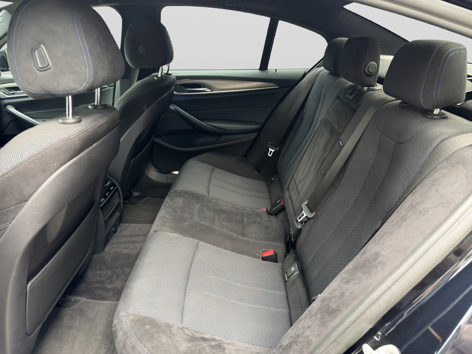 BMW 520 xDrive | Mobile.bg � ����������� 5