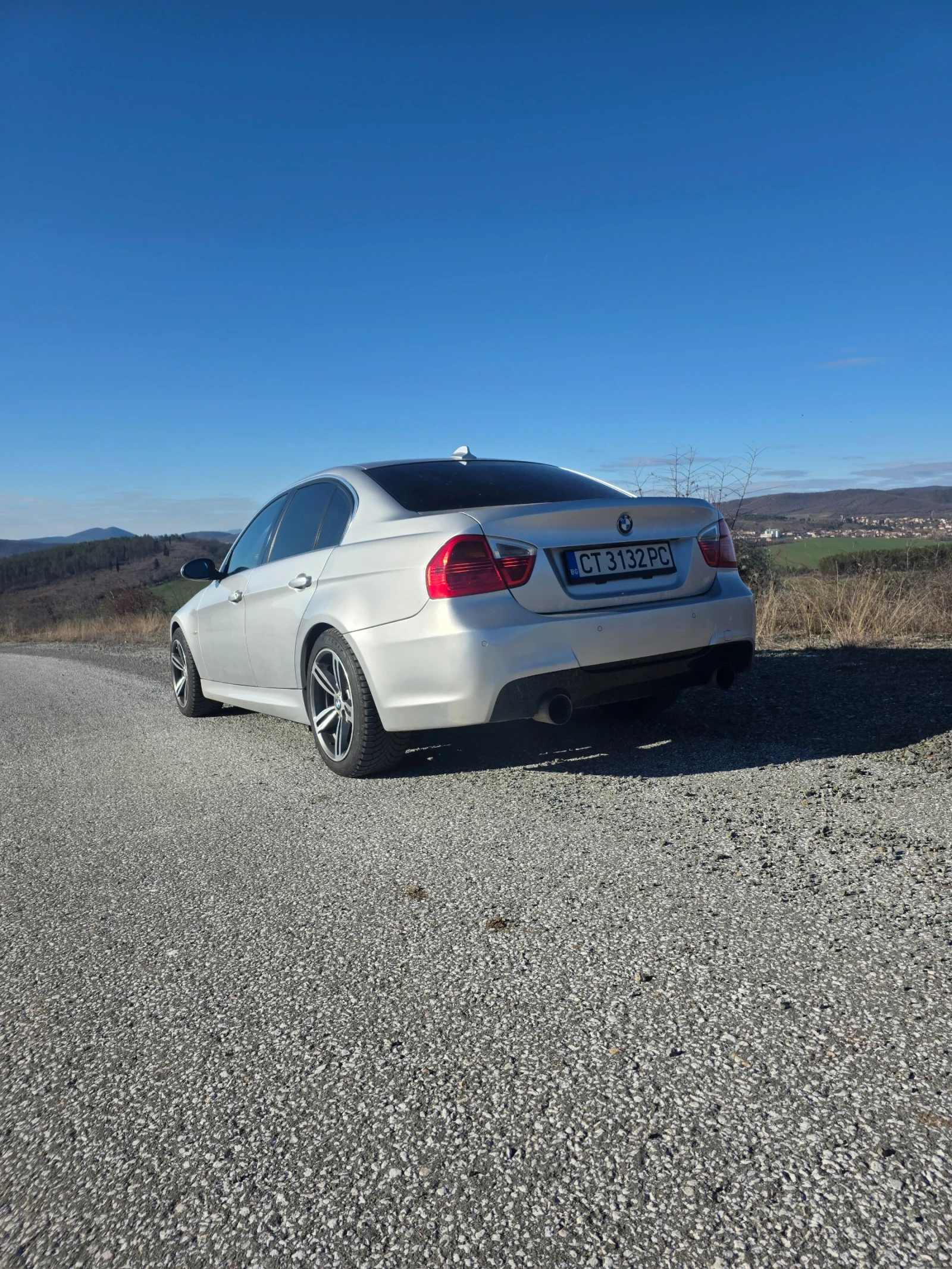 BMW 330, снимка 4 - Автомобили и джипове - 54886814