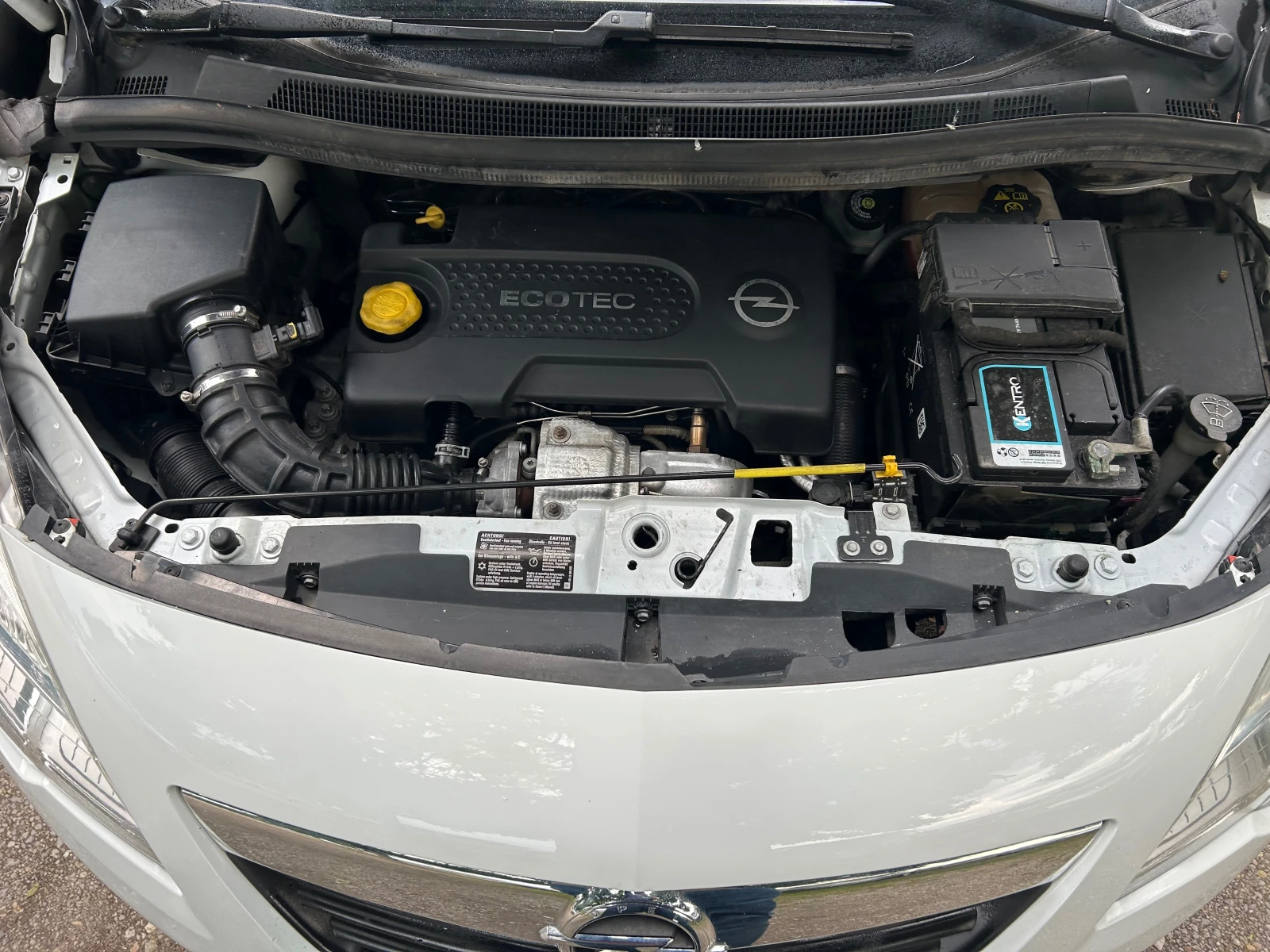 Opel Meriva 1.3CDTI, снимка 13 - Автомобили и джипове - 54897193