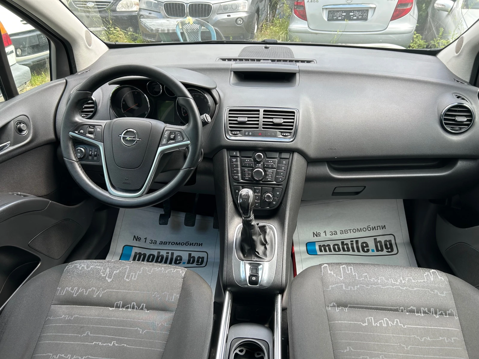 Opel Meriva 1.3CDTI, снимка 10 - Автомобили и джипове - 54897193
