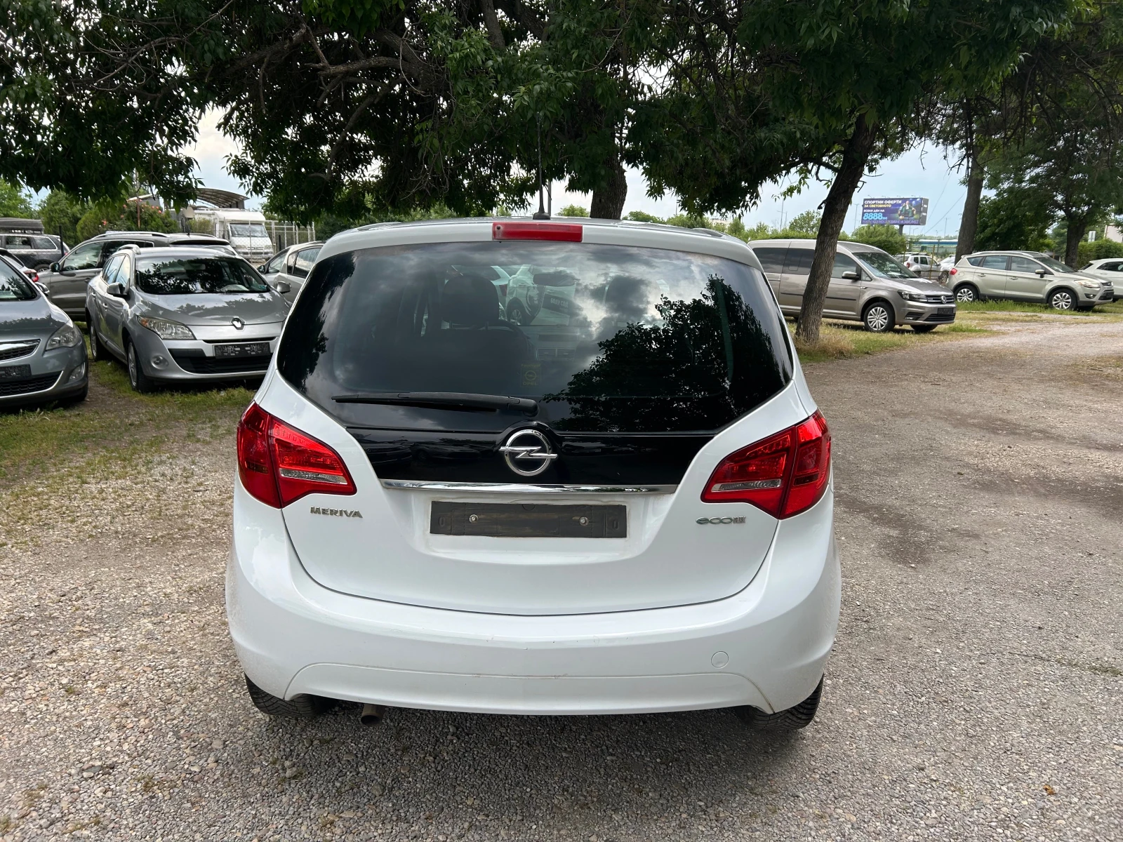 Opel Meriva 1.3CDTI, снимка 7 - Автомобили и джипове - 54897193