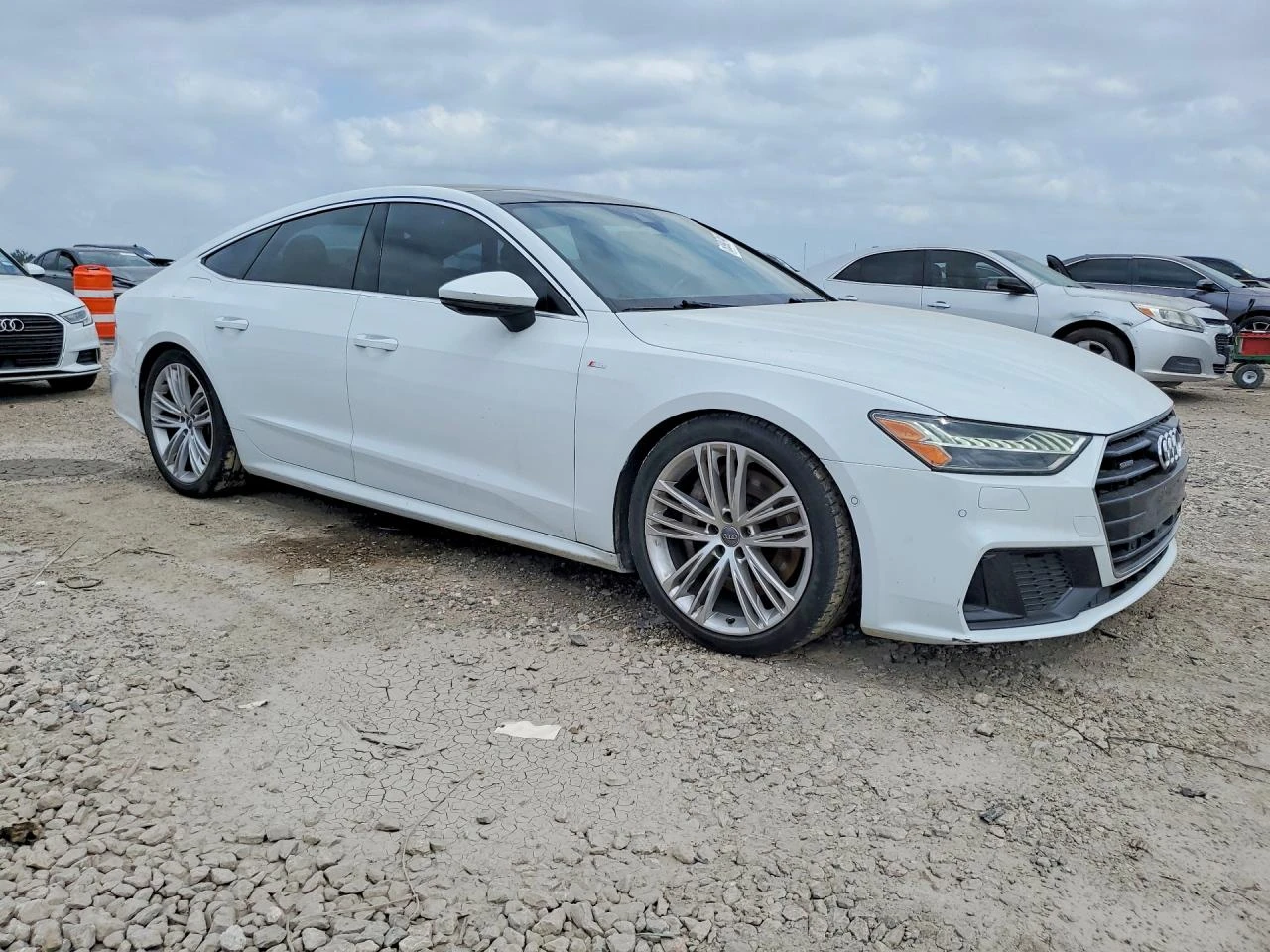 Audi A7 3.0l Premium Plus S-Line, снимка 4 - Автомобили и джипове - 55094098