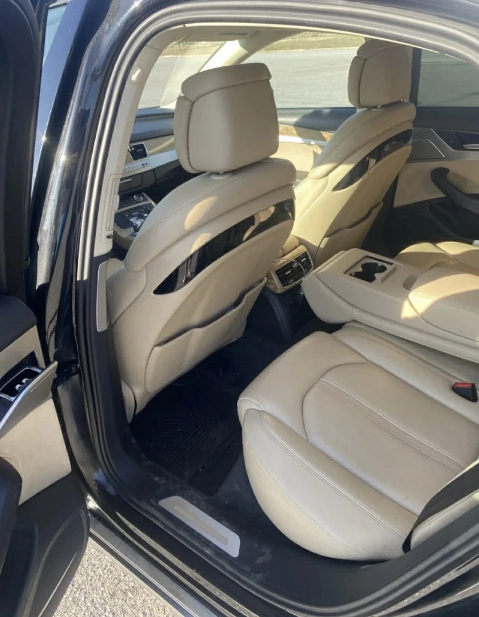 Audi A8, снимка 4 - Автомобили и джипове - 55887791