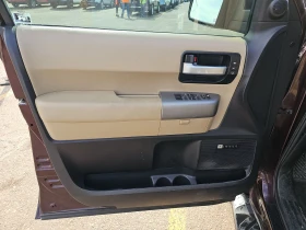 Toyota Sequoia LIMITED* 5.7* V8* ПОДГРЕВ* КАМЕРА* КЕЙЛЕС, снимка 9