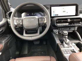 Toyota Hilux 4×4 Double Cab Invincible = NEW = Гаранция, снимка 6