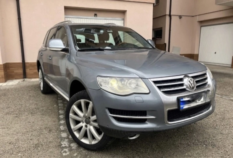 VW Touareg, снимка 1 - Автомобили и джипове - 47562714