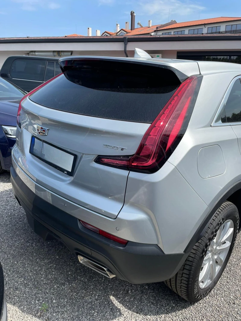 Cadillac XT4, снимка 3 - Автомобили и джипове - 47817947