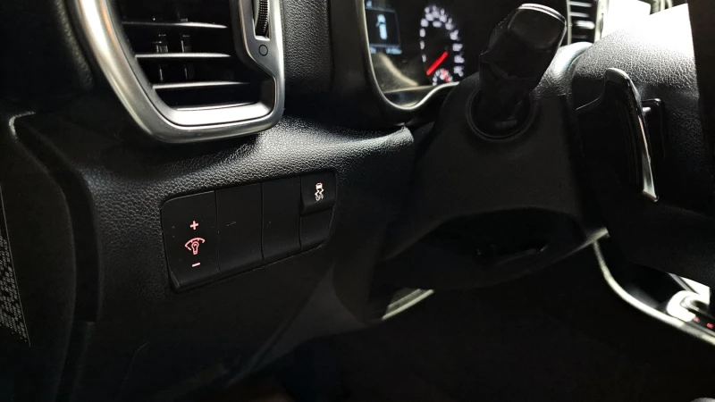 Kia Sportage 2.0 2WD NOBLESSE autogeorge.com , снимка 14 - Автомобили и джипове - 51903066