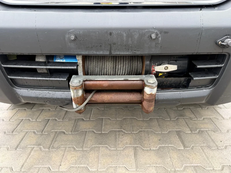 Toyota Land cruiser, снимка 15 - Автомобили и джипове - 52572265