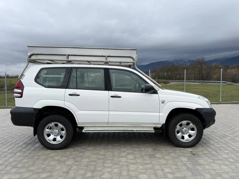 Toyota Land cruiser, снимка 6 - Автомобили и джипове - 52572265