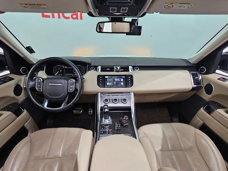 Land Rover Range Rover Sport 3.0D, снимка 7 - Автомобили и джипове - 54500591