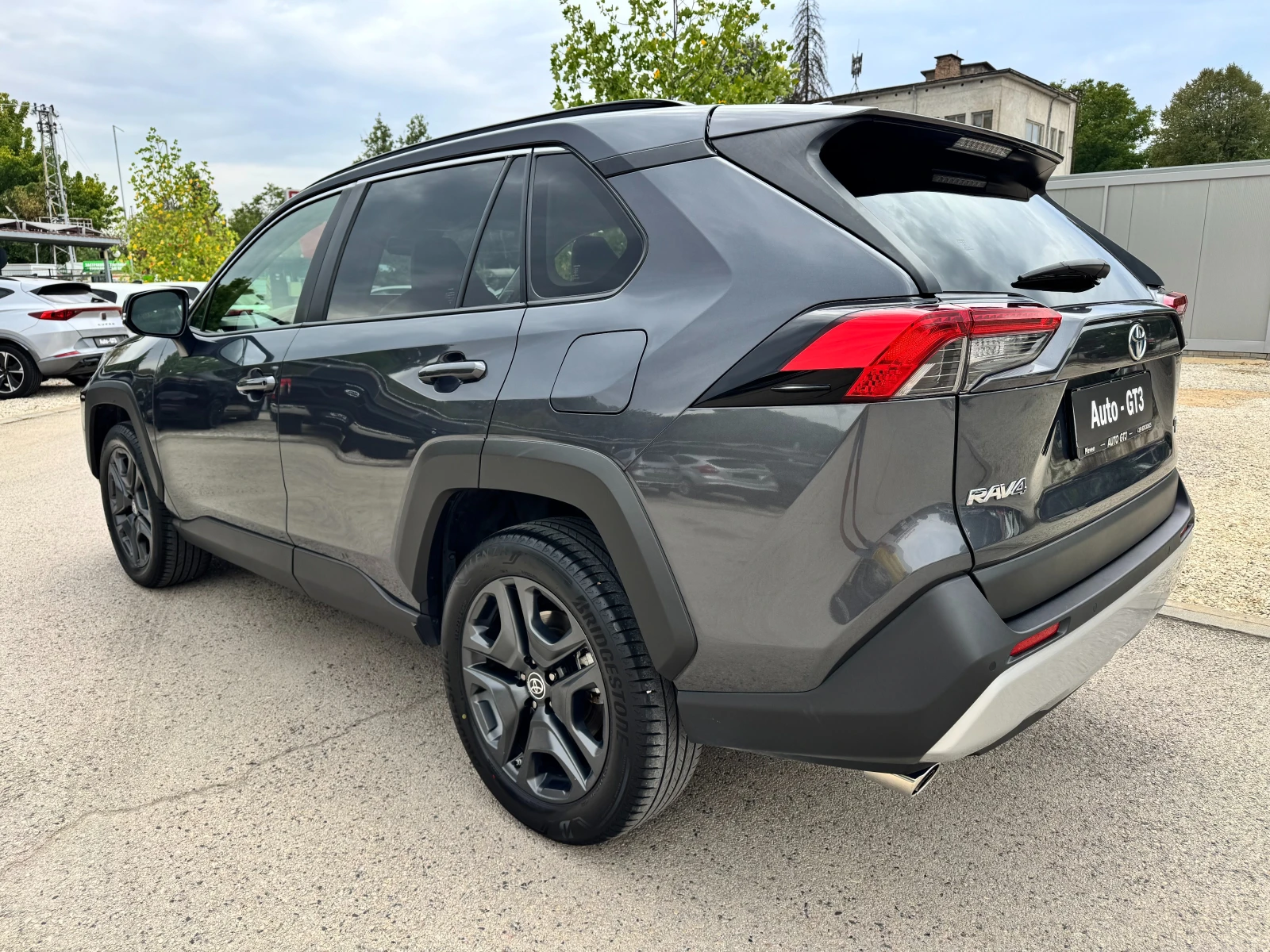Toyota Rav4 2.5h ADVENTURE 222к.с 4х4 с Гаранция.  - изображение 6