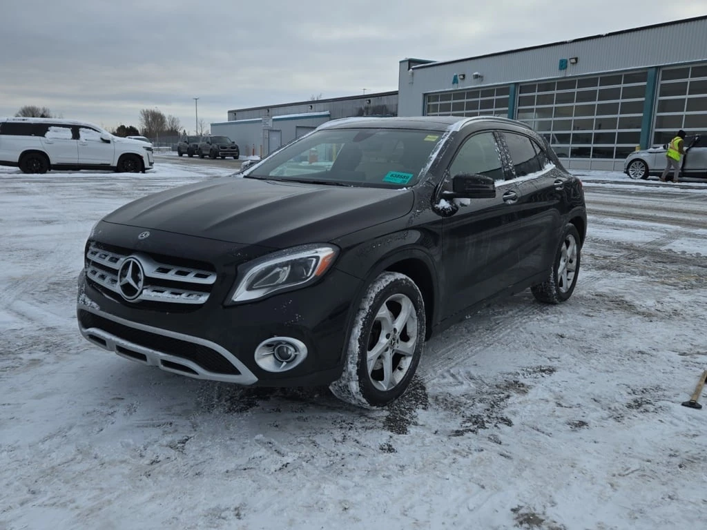 Mercedes-Benz GLA 250  CARFAX * ��� ������������ ������ | Mobile.bg � ����������� 1