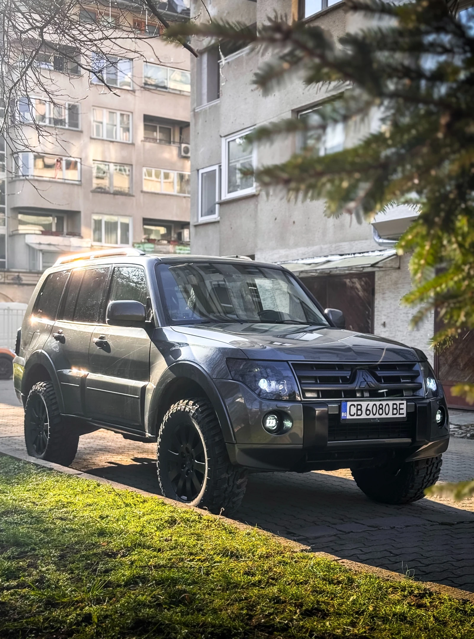 Mitsubishi Pajero 4 3.2 DID - изображение 4