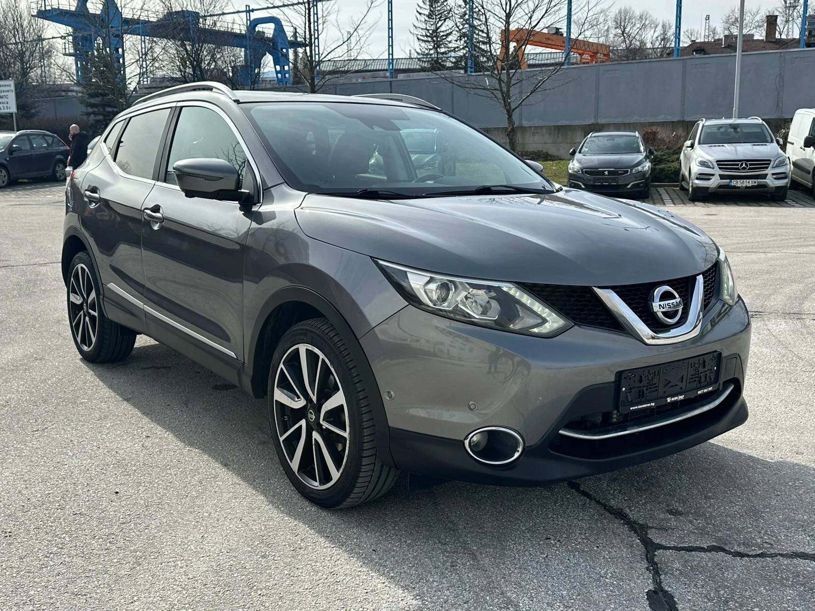 Nissan Qashqai 1.6 dCi Tekna Premium - изображение 6