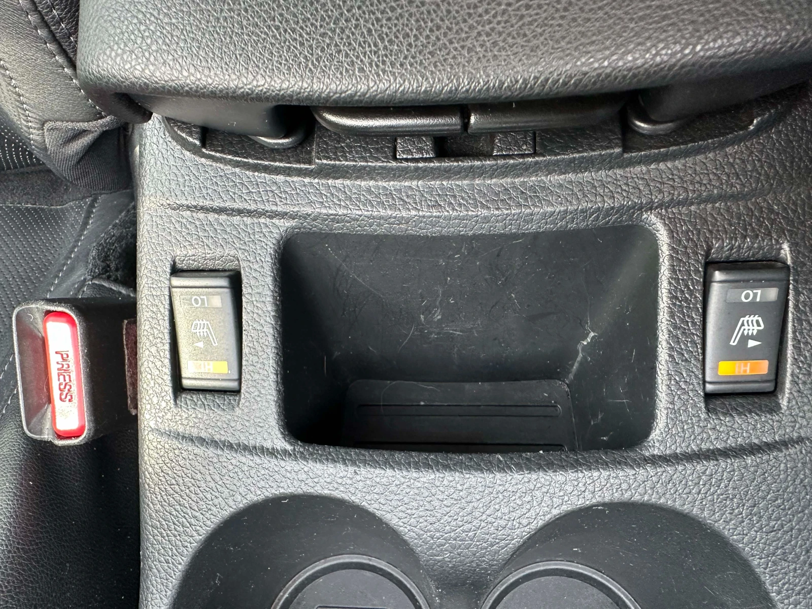 Nissan Qashqai 1.6 dCi Tekna Premium | Mobile.bg � ����������� 12