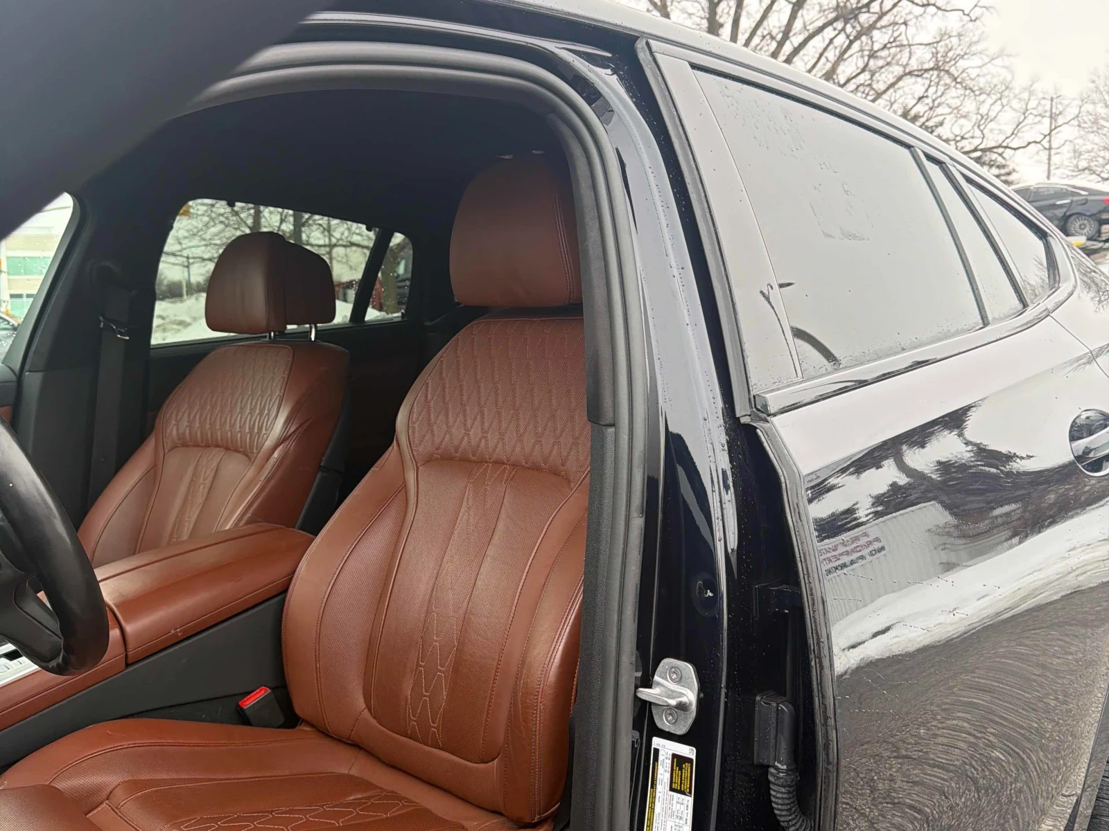 BMW X6 40i | ОБДУХВАНЕ | СЕРВИЗНА КНИЖКА | , снимка 11 - Автомобили и джипове - 53698670