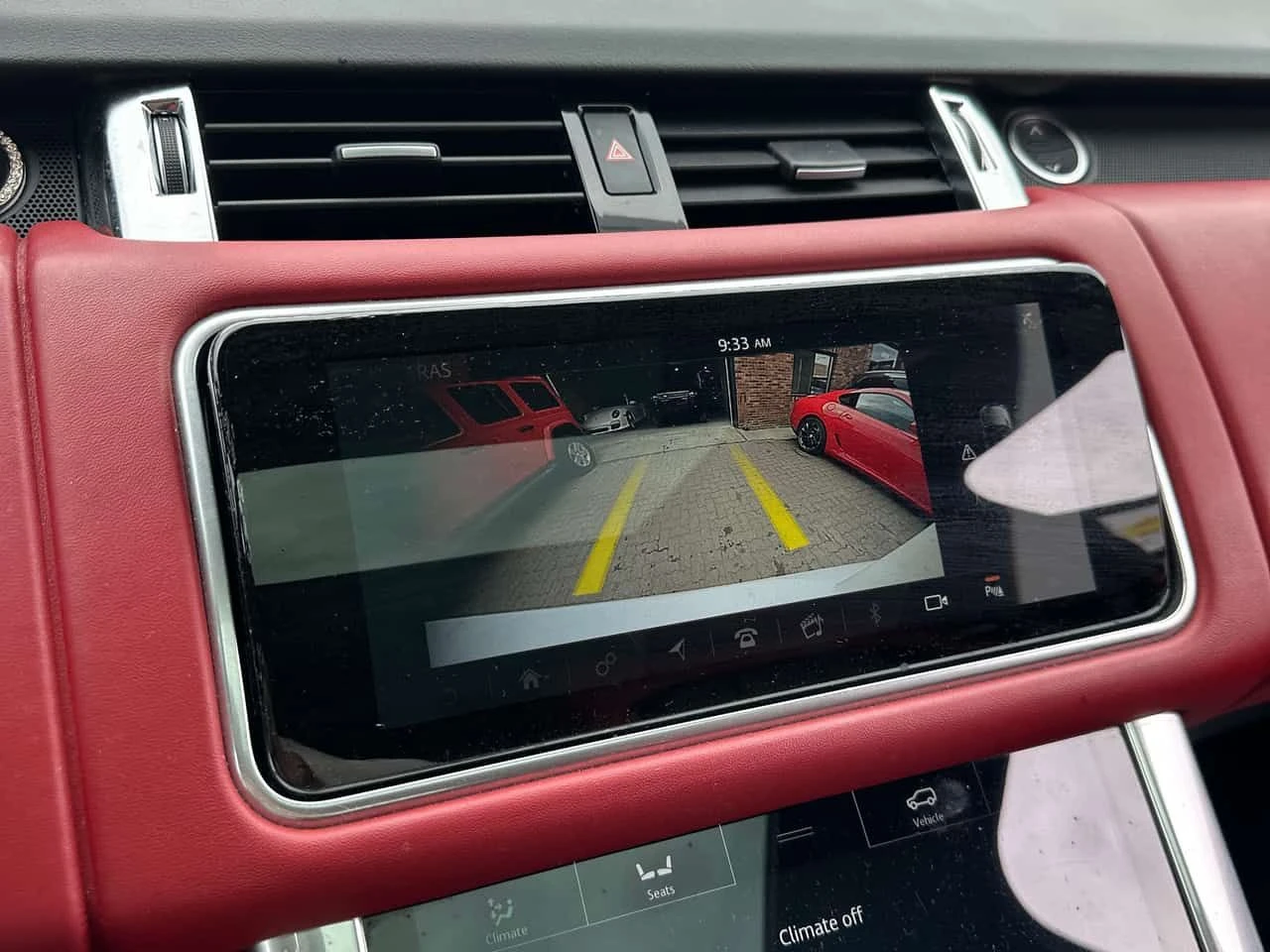 Land Rover Range Rover Sport * HST * CARFAX * ЦЕНА ДО БГ, снимка 10 - Автомобили и джипове - 53738767