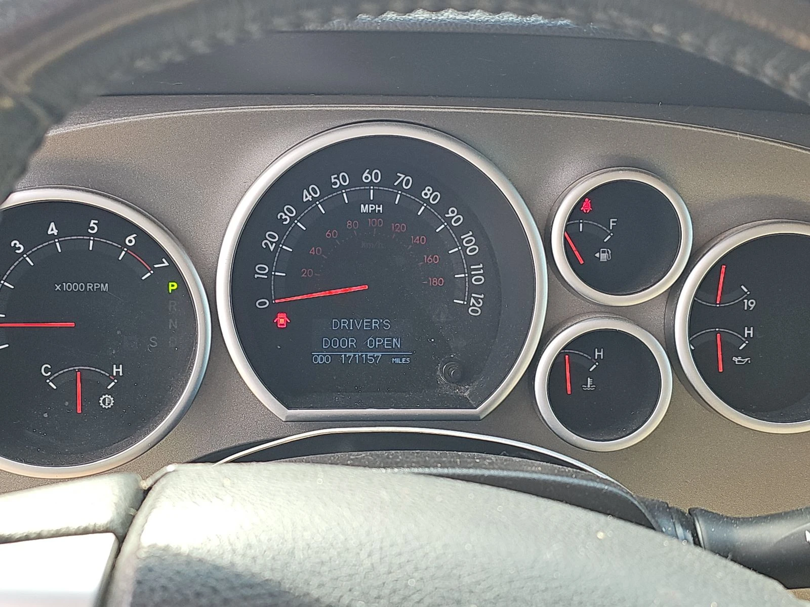 Toyota Sequoia LIMITED* 5.7* V8* ПОДГРЕВ* КАМЕРА* КЕЙЛЕС, снимка 12 - Автомобили и джипове - 53780466