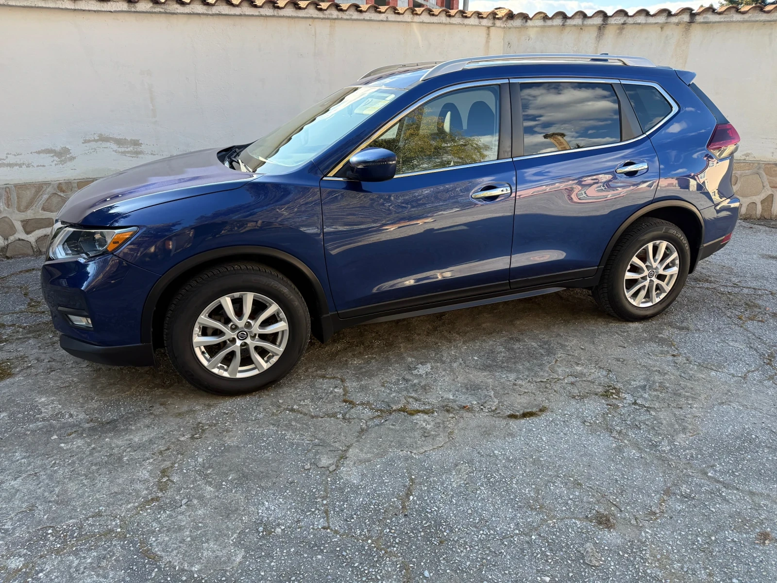 Nissan Rogue 2.5 SV AWD, снимка 5 - Автомобили и джипове - 54115554