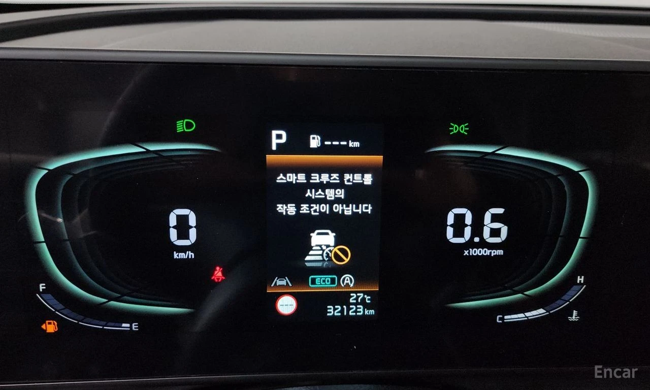 Kia Sportage 1.6T Prestige 4x4* HARMAN KARDON* ПОДГРЕВ* ОБДУХ* , снимка 12 - Автомобили и джипове - 54712037