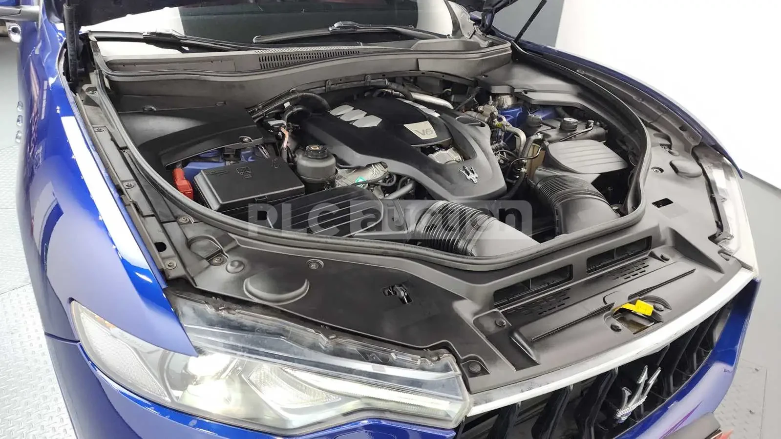 Maserati Levante !УНИКАТ! !ПЪЛНО ОБОРУДBАНЕ! /PANO/, снимка 6 - Автомобили и джипове - 54957989