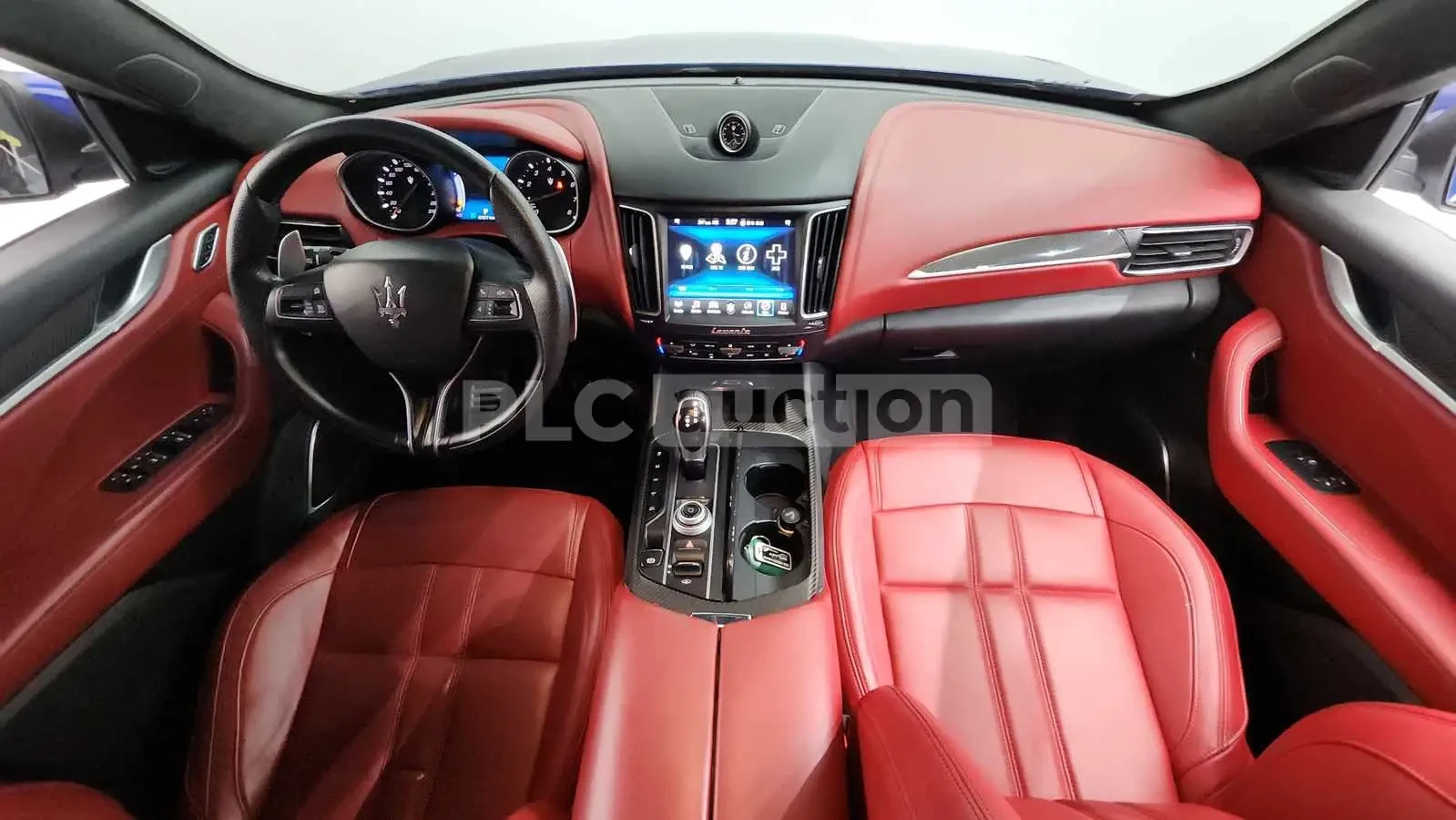 Maserati Levante !УНИКАТ! !ПЪЛНО ОБОРУДBАНЕ! /PANO/, снимка 7 - Автомобили и джипове - 54957989