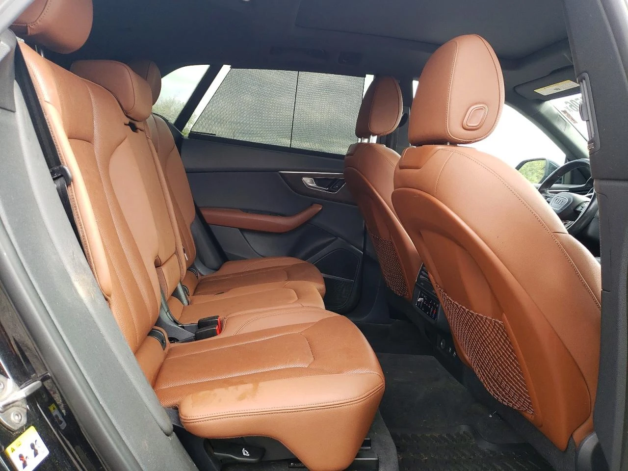 Audi Q8 QUATTRO* PRESTIGE* MATRIX* DISTRONIC* 360* КАМЕРА*, снимка 11 - Автомобили и джипове - 54998982