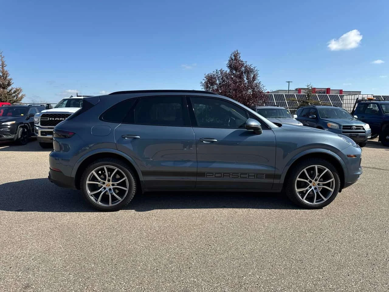 Porsche Cayenne  AWD / MATRIX / BOSE / ОБДУХВАНЕ / CARFAX, снимка 3 - Автомобили и джипове - 55677671