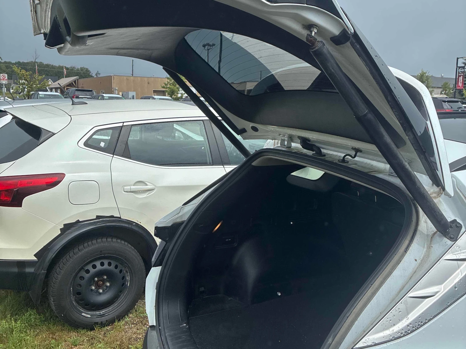 Hyundai Tucson Ultimate/CARFAX/360/ПОДГРЕВ/ОБДУХ/ПАНОРАМА/КЛИП, снимка 14 - Автомобили и джипове - 55800986