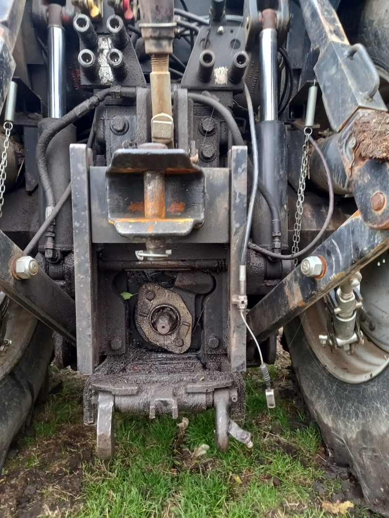 Трактор CASE IH MX 170, снимка 4 - Селскостопанска техника - 45876322