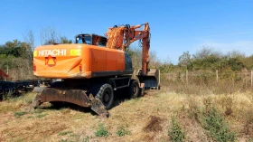 Багер Hitachi 210W-3, снимка 12